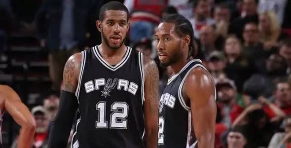 由泳项目中 由泳项目中