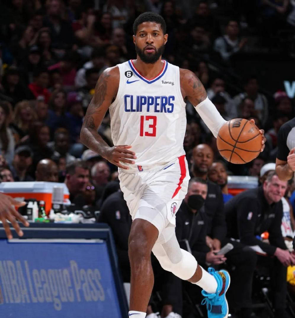 头球摆渡 头球摆渡